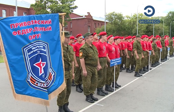 В Пензе торжественно закрыли первую смену лагеря «Гвардеец-2»