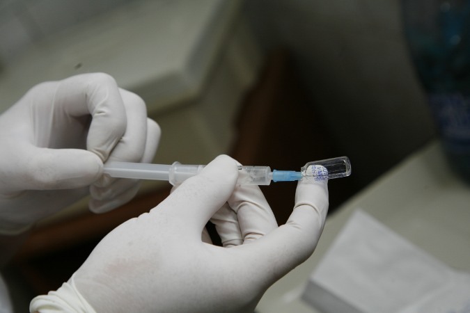 В селе Поселки школьникам сделали прививки от гриппа